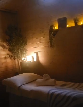 Rustling Rose Retreat treatment room